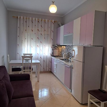 Bello Apartaments Orikum Esterno foto